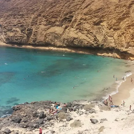 Buda טינאחו